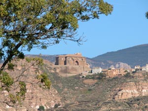 La collgiale de Bola.