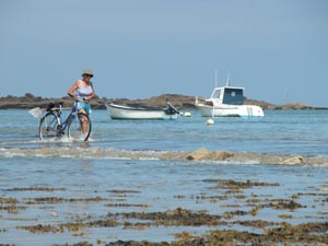 La route submersible de l'le Callot.