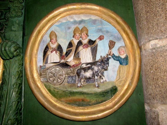 Un médaillon de la chaire.