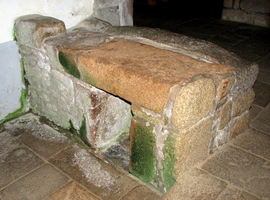 Le lit de Saint-Cado