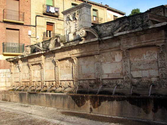 Fuente de 20 caos.