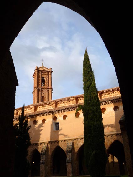 Olite et Monasterio de Piedra