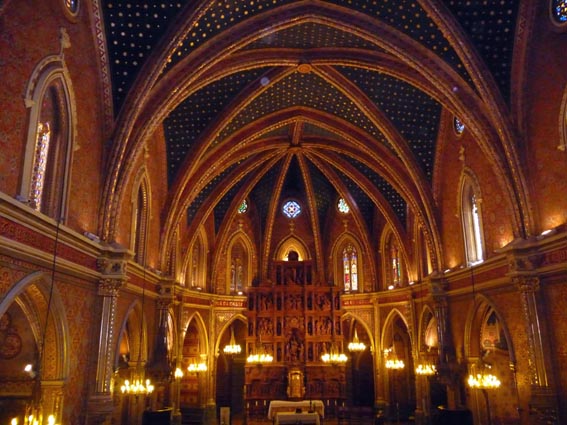 Intrieur de l'glise San Pedro.