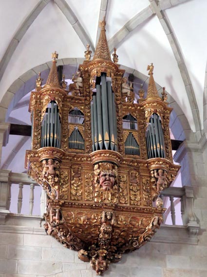 L'orgue baroque de la cathédrale de Miranda do Douro