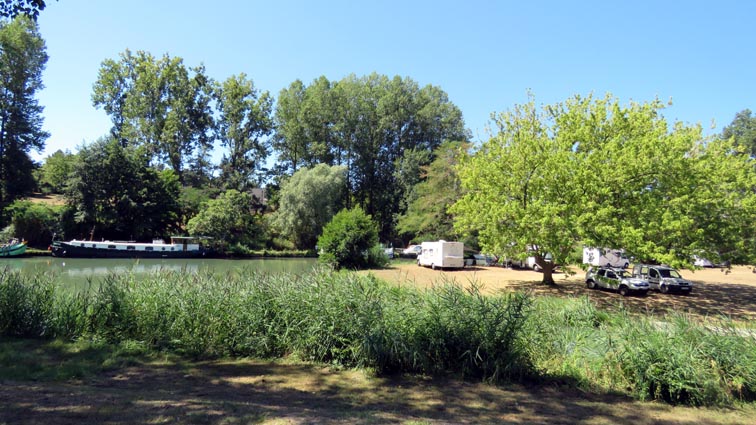 Retour  Buzet-sur-Base