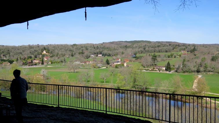 Valle de la vzre vue de la Roque-Saint-Christophe