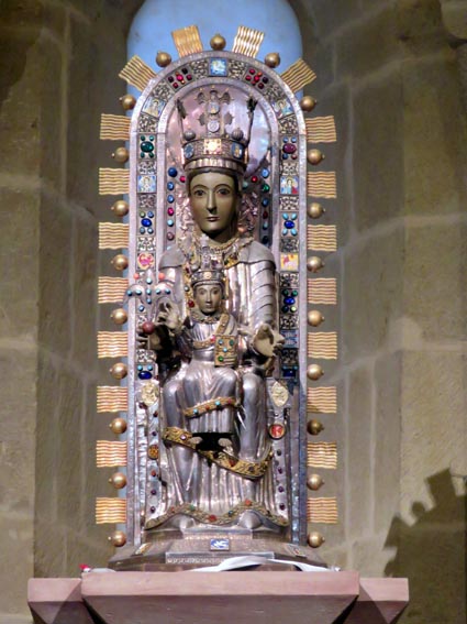 Vierge de l'église Sainte Marie d'Ujue