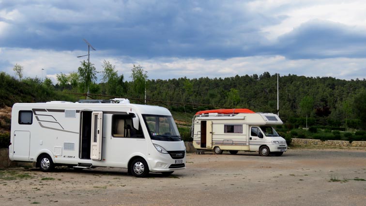 L'aire de stationnement pour les camping-cars de Bénageber