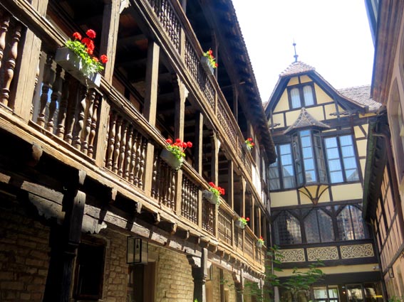 Cour du corbeau  Strasbourg
