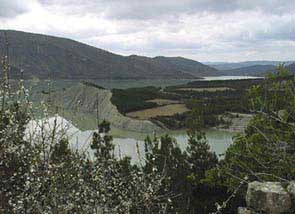 Embalse de Yesa vu de Tiermas vers l'ouest