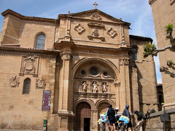 Portail Sud de la cathdrale, donnant sur la plaza del Santo.