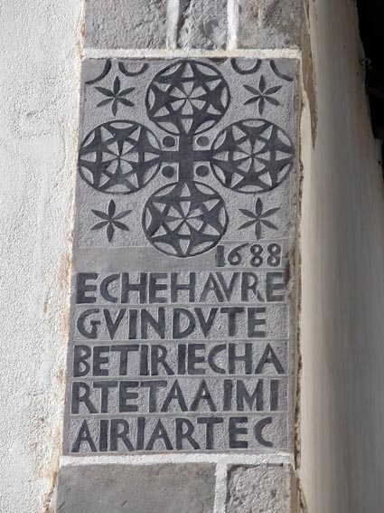 03_linteau_1688.jpg