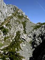 Cliquez sur la photo pour voir le passage du couloir.