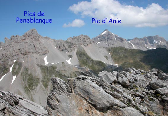 Pics de Peneblanque et Pic d'Anie.