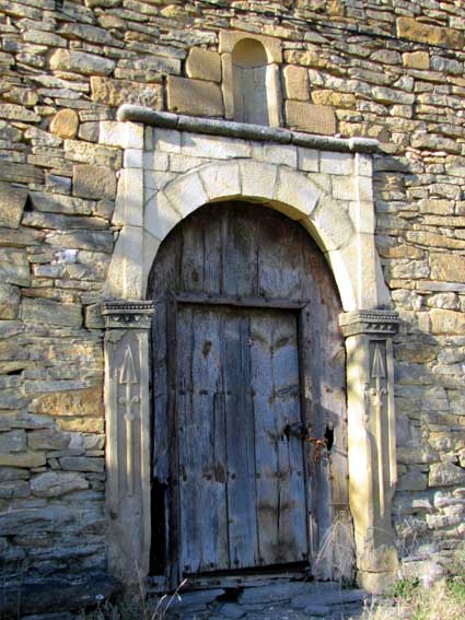 Porte église de Chiriveta