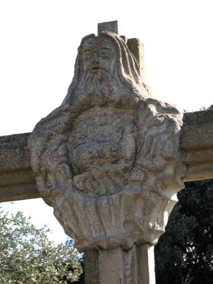 Quatorzime croix: Jsus est mis au tombeau.