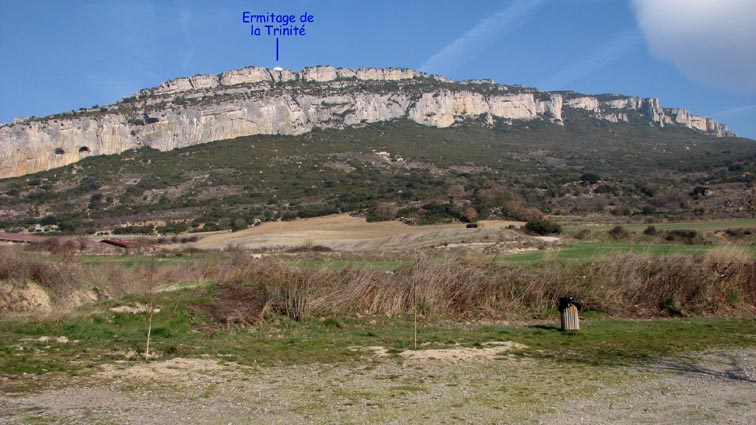 L'ermitage de la Trinit depuis le parking.