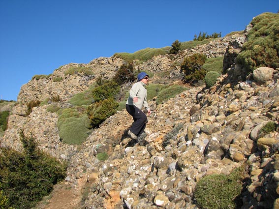 Passage dans le rocher (poudingue)