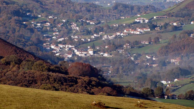 Lle village de Louhossoa.