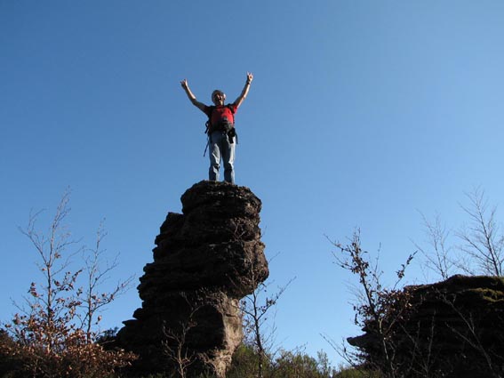 Jean Paul sur le monolhite.