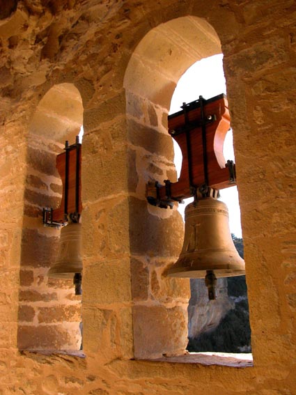 Les cloches de l'ermitage San Cornelio.