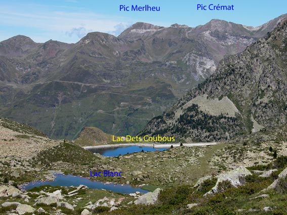 Le lac Blanc et le lac Dets Coubous.