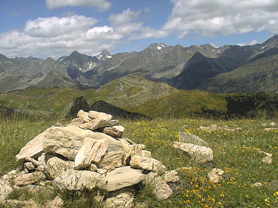 Vue du sommet du Tarmanones: Ariel - Palas  - Balaïtous.