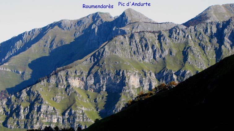 Vue au Nord sur le roumendarès et le Pic d'Andurte.