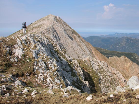 Arrive au sommet du Tozal de Guara.