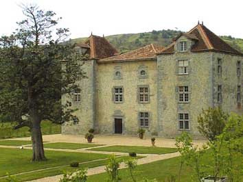 Le château d'Olce.
